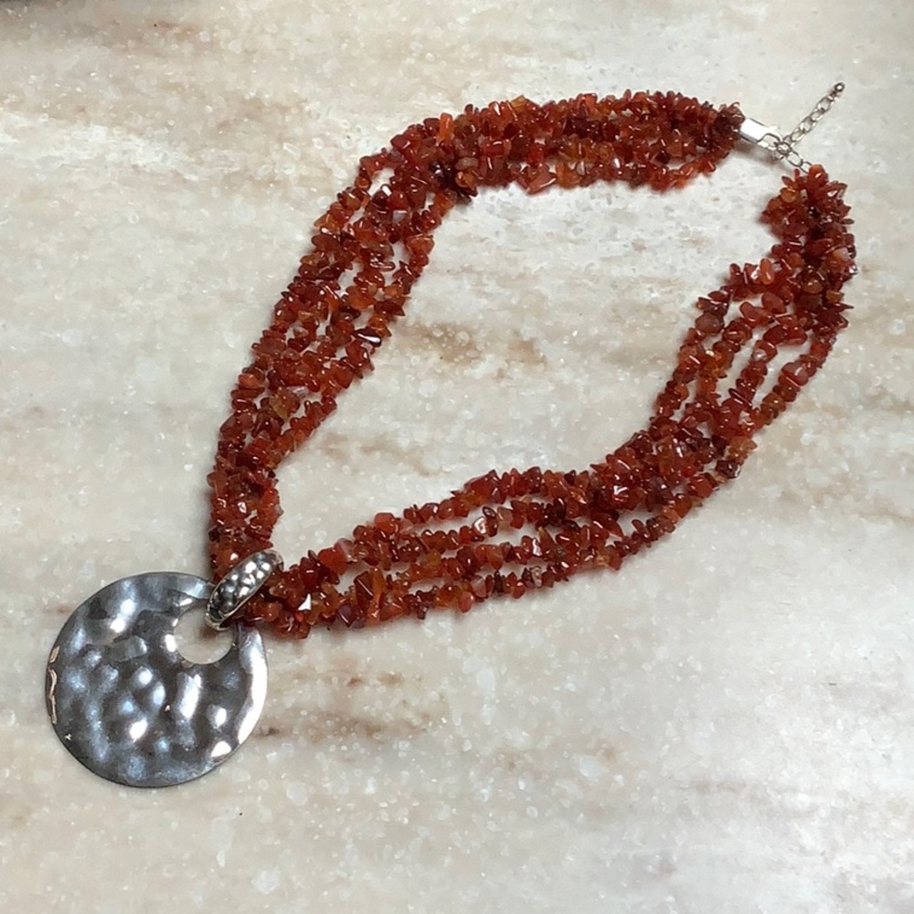 😍925 Silver Medallion & Carnelian Bead Necklace😍NWOT